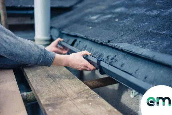 how to join plastic guttering header image