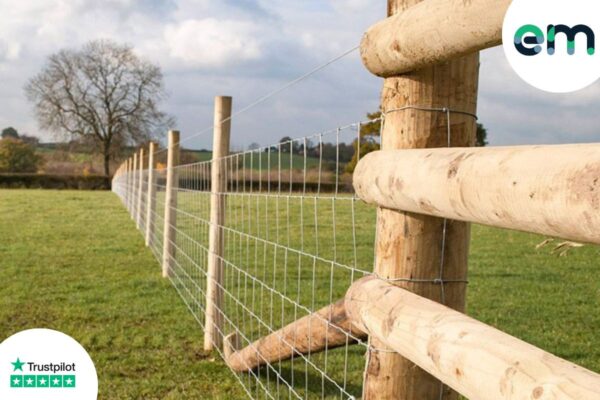 image showing well tensioned stock fencing